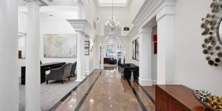 St. Moritz Apartments Gallery 10