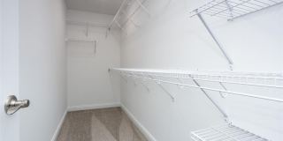 652 N Kansas Street Gallery 19