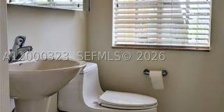 5910 Royal Way Gallery 29