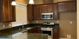 Absolutely Gorgeous 3 br 2.5 ba in a Gated Community Absolutely Gorgeous 3 br 2.5 ba in a Gated Community Gallery 1