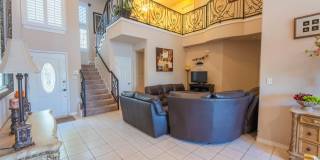 7521 Country Club Dr Gallery 8