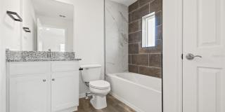 3005 E 17TH AVENUE Gallery 36