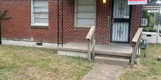 Cute Duplex in South Memphis Gallery 1