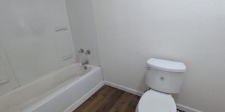 Spacious Updated 3 Bedroom Home Gallery 21