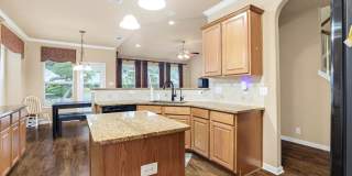 1014 MINERAL HLS Gallery 12