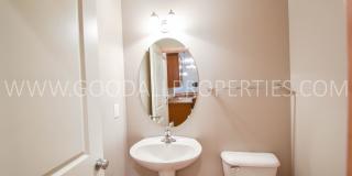 2-Bedroom, 1.5-Bath Townhome Near Jordan Creek with Attached Garage Gallery 6