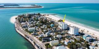 Fully Furnished Beach Escape – Gulf Views & Coastal Vibes 2 Beds | 2 Bath Gallery 5