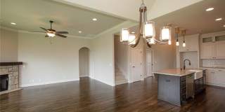 Beautiful Yorktown Home in Highly Desired Bixby West  School Gallery 18
