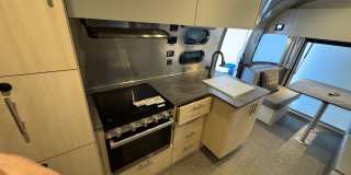 Motor Enclave Garage Gallery 16