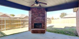 3 Bedroom 2.5 Bath Home with Bonus Room and Storm Shelter Gallery 22