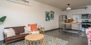 Sunshine Apartments Gallery 14