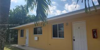 26 SE 3rd Ter Gallery 1