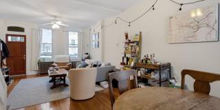 105 W SALAIGNAC Street Gallery 7