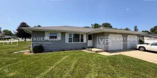 827 Glenpark Drive Gallery 1