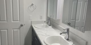 Desert Lakes Apartments Gallery 13