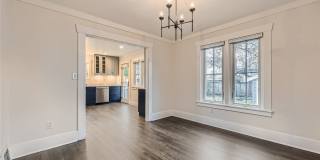 Beautiful Remodeled House with Fenced Yard in Maple Leaf Gallery 17