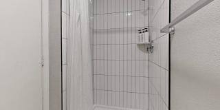 Updated 3 bedroom duplex near Greenbelt! Gallery 23
