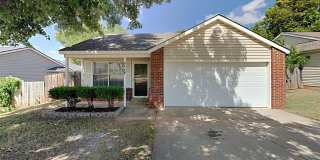 Cozy 3 Bedroom, 2 Bathroom Home in Norman Schools. Gallery 7