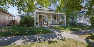 CHARMING 3 BED 3 BATH HOME CLOSE TO HISTORIC DOWNTOWN IDAHO FALLS! CHARMING 3 BED 3 BATH HOME CLOSE TO HISTORIC DOWNTOWN IDAHO FALLS! Gallery 32