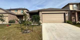 324 Middle Green Loop, Floresville, TX. 78114 Gallery 1