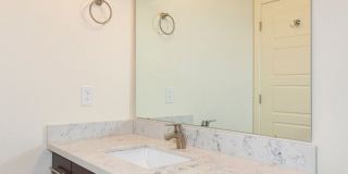 48th Street Apartments Gallery 21