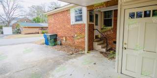 Charming Shandon Corner Lot Home – Hardwood Floors, Fenced Yard + $500 Off 1st MONTH'S Rent! Gallery 27