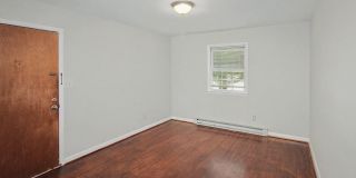 1 bedroom Condo in Cotswold Gallery 4