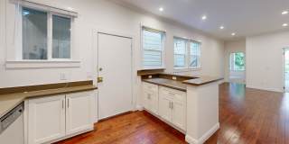 957 Hayes Street Gallery 2