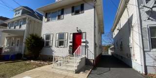 311 Magnolia Street Gallery 1