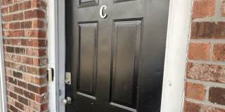 Beautiful 2 Bed, 2.5 Bath townhome on Jefferson Hwy Beautiful 2 Bed, 2.5 Bath townhome on Jefferson Hwy Gallery 1