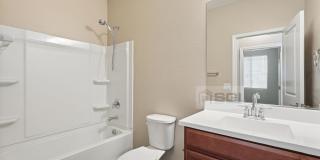 17851 W Daley Ln Gallery 33