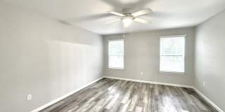 704 East Chestnut Avenue Gallery 22