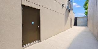 1689 Richmond Road Gallery 13