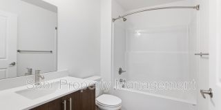 9917 NE 13th Ave Gallery 6