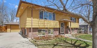 AMAZING 5 Bed 2 Bath Single Family Home in South Boulder! Gallery 19