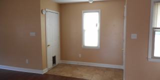 3 BR 2 BA in Midway Park Gallery 5