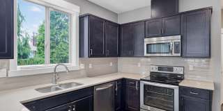 Spacious Gresham Home with Updated Kitchen, Primary Suite & Private Backyard Gallery 10
