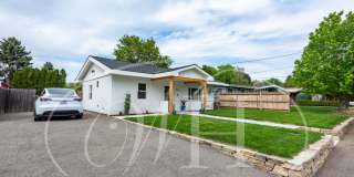 Country Living in Gorgeous 2 Bedroom Home Near Town Gallery 27