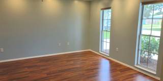 Cute Annual Single Family Home – Near Shamrock Park and South Venice Ferry and Boat launch! Gallery 6