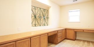 Charming Three Bedroom Napa Home Close to Queen of the Valley Medical Center Gallery 30