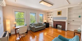 2604 CONNECTICUT Avenue NW Gallery 1