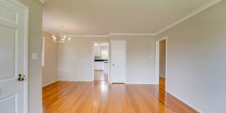 Cute-as-a-Button Coronado "Palmer" Home in a Fabulous School-Side Location – Coronado Village Gallery 8