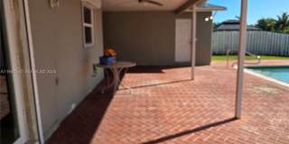 9110 NW 24th Pl Gallery 22