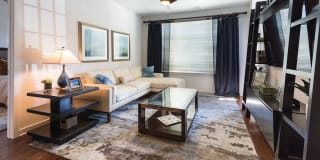 Woodmont West Gallery 17