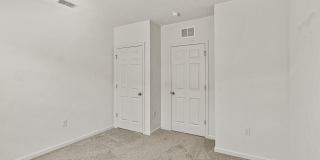 For Rent: Lakefront 4-Bedroom 2-Bathroom Home in Lakeside Palms Gallery 22