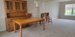 Spacious 4 Bedroom in Stonegate Gallery 22