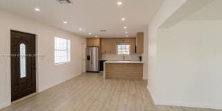 7871 Hope Street Gallery 10