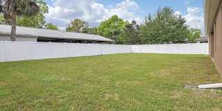 2736 Summerglen Lane Gallery 34