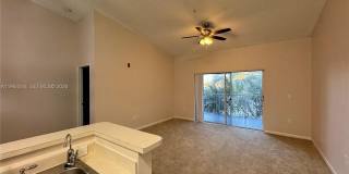 6936 SW 39th St Gallery 4