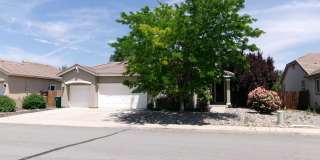 Beautiful 3bd, 2 bath, 3-car garage home in Sparks Gallery 1